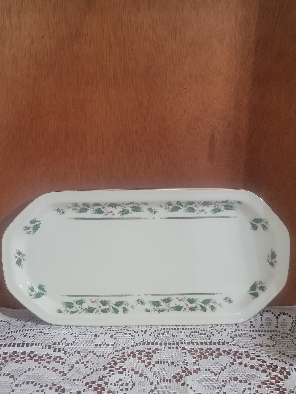 Royal Limited Holiday Holly Serving Tray